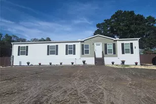8128 Weeping Willow St, Brooksville, FL 34613 - Photo 2