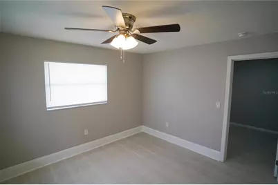 610 74th Avenue N, Saint Petersburg, FL 33702 - Photo 18