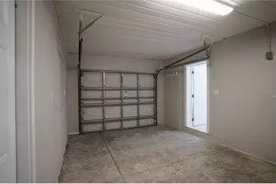 610 74th Avenue N, Saint Petersburg, FL 33702 - Photo 28