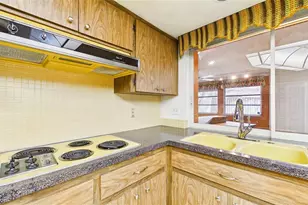 1116 N Riverhills Dr, Temple Terrace, FL 33617 - Photo 28