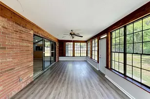 2418 Stonehill Ave, Valrico, FL 33594 - Photo 32