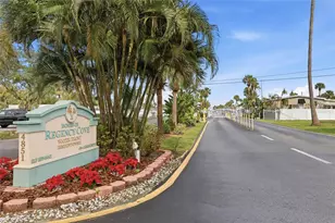 4851 W Gandy Blvd, Tampa, FL 33611 - Photo 50