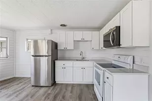 4851 W Gandy Blvd, Tampa, FL 33611 - Photo 10
