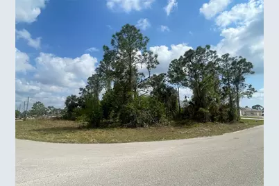 1054/1056 Albert Avenue, Lehigh Acres, FL 33971 - Photo 4