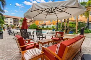 200 4th Ave S, Saint Petersburg, FL 33701 - Photo 4