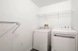 200 4th Ave S, Saint Petersburg, FL 33701 - Photo 30