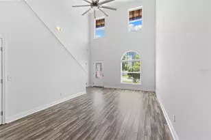 8704 Kenyon View Ct, Tampa, FL 33614 - Photo 8