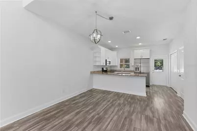 8704 Kenyon View Court, Tampa, FL 33614 - Photo 6