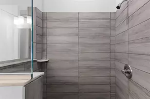 8704 Kenyon View Ct, Tampa, FL 33614 - Photo 22