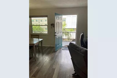 5967 Terrace Park Drive N #206, Saint Petersburg, FL 33709 - Photo 6
