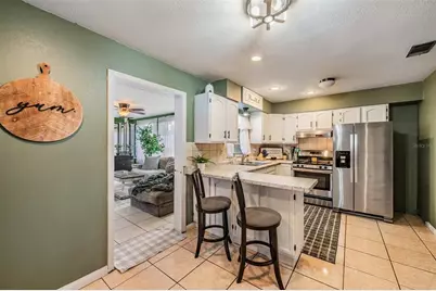 39048 Blue Jay Avenue, Zephyrhills, FL 33542 - Photo 8