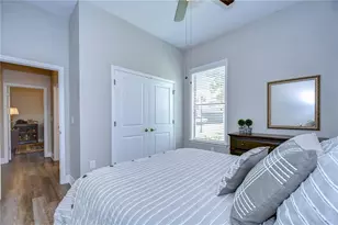 2614 Milford Berry Ln, Tampa, FL 33618 - Photo 20