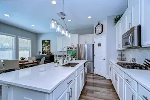 2614 Milford Berry Ln, Tampa, FL 33618 - Photo 6