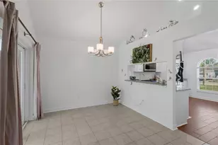 1211 Timber Trace Dr, Wesley Chapel, FL 33543 - Photo 10