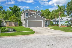 1211 Timber Trace Dr, Wesley Chapel, FL 33543 - Photo 2