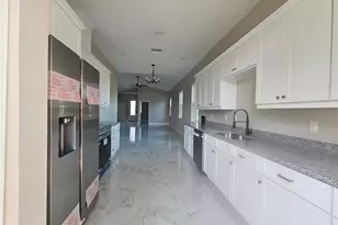4502 42nd Ave N, Saint Petersburg, FL 33714 - Photo 10