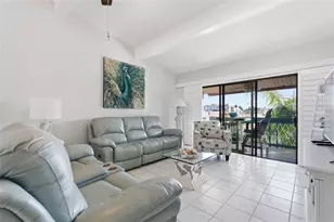 11650 Capri Cir S, Treasure Island, FL 33706 - Photo 8