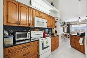 13832 Stoneridge Dr, Hudson, FL 34669 - Photo 16