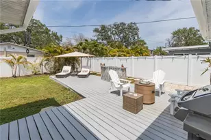 8347 41st Ave N, Saint Petersburg, FL 33709 - Photo 24
