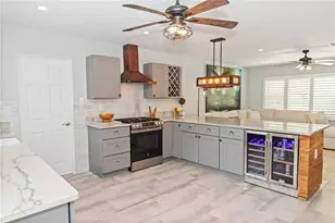 8347 41st Ave N, Saint Petersburg, FL 33709 - Photo 8