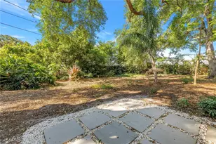 2161 NE Hillwood Ct, Clearwater, FL 33763 - Photo 44