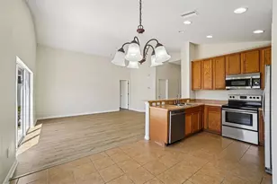 7613 Wood Violet Dr, Gibsonton, FL 33534 - Photo 12