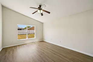 7613 Wood Violet Dr, Gibsonton, FL 33534 - Photo 22