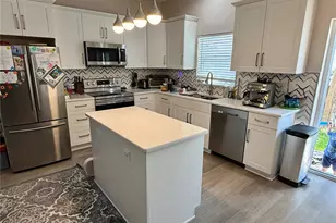 13201 Opal Ct, Largo, FL 33773 - Photo 8