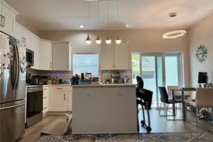 13201 Opal Ct, Largo, FL 33773 - Photo 12