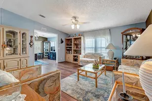 199 S Port Royal Ln, Apollo Beach, FL 33572 - Photo 6