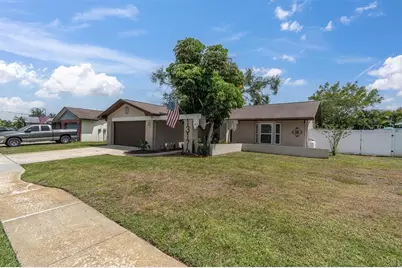13176 Dorchester Drive, Seminole, FL 33776 - Photo 38