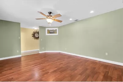 13176 Dorchester Drive, Seminole, FL 33776 - Photo 18