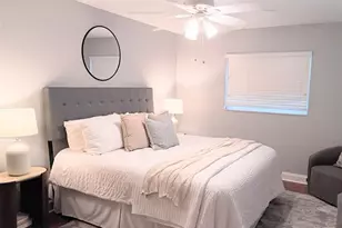 13176 Dorchester Dr, Seminole, FL 33776 - Photo 14