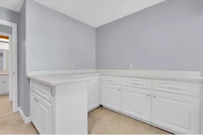 13176 Dorchester Drive, Seminole, FL 33776 - Photo 14