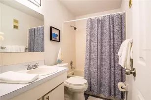 2850 59th Street S, Gulfport, FL 33707 - Photo 24