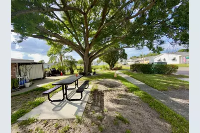 9805 Lily Street N #9805, Pinellas Park, FL 33782 - Photo 26