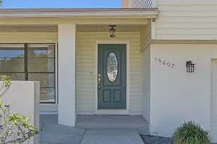 15602 Farnsworth Ln, Tampa, FL 33624 - Photo 2