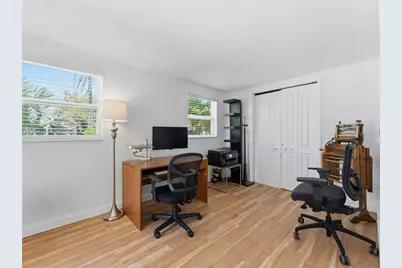 2005 3rd Street S, Saint Petersburg, FL 33705 - Photo 18