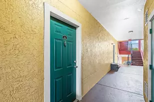 2731 Via Capri, Clearwater, FL 33764 - Photo 4