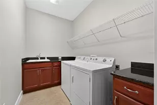 642 Chipper Dr, Sun City Center, FL 33573 - Photo 54