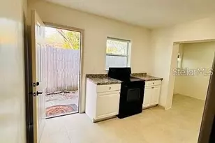209 W Emily St, Tampa, FL 33603 - Photo 6