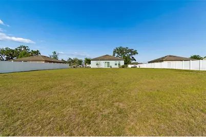 705 Garden Oaks Square, Seffner, FL 33584 - Photo 72
