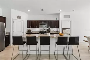 705 Garden Oaks Sq, Seffner, FL 33584 - Photo 12