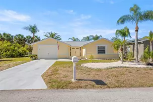 7418 Islander Ln, Hudson, FL 34667 - Photo 2