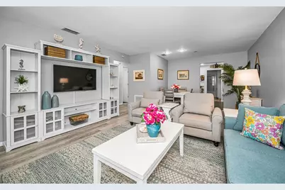 5216 81st Street N #5, Saint Petersburg, FL 33709 - Photo 4