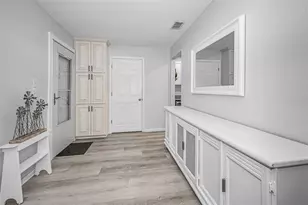 5216 81st St N, Saint Petersburg, FL 33709 - Photo 26