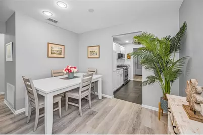 5216 81st Street N #5, Saint Petersburg, FL 33709 - Photo 8