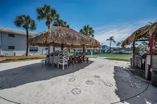 5216 81st St N, Saint Petersburg, FL 33709 - Photo 42