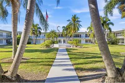 3100 Hartford Street N #129, Saint Petersburg, FL 33713 - Photo 2
