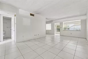 3100 Hartford St N, Saint Petersburg, FL 33713 - Photo 8